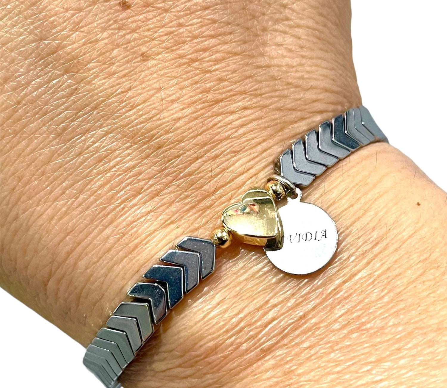 Mexoul Handmade bracelet with gray hematite stone