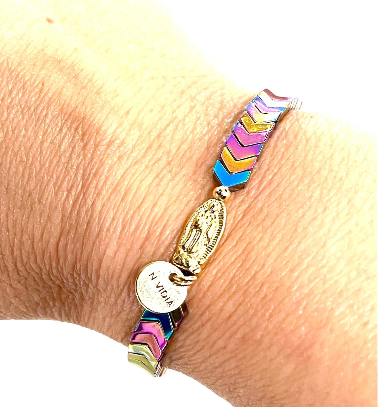 Mexoul Handmade bracelet with multicolored hematite stone