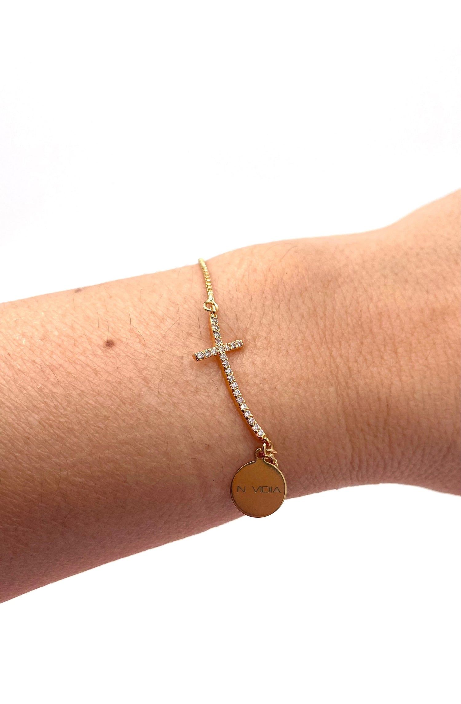 Mexoul Handmade gold plated bracelet stone cross