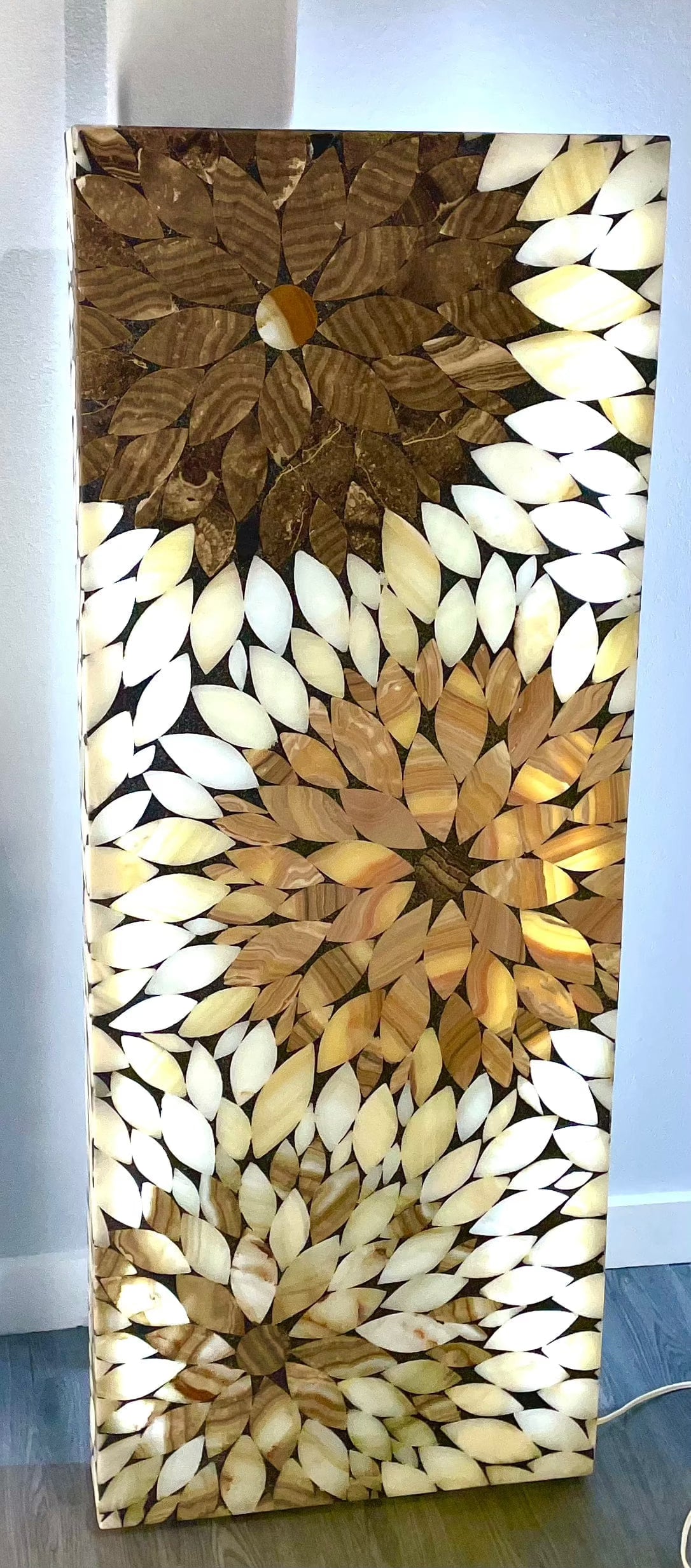 Mexoul Marble & onyx flower screen