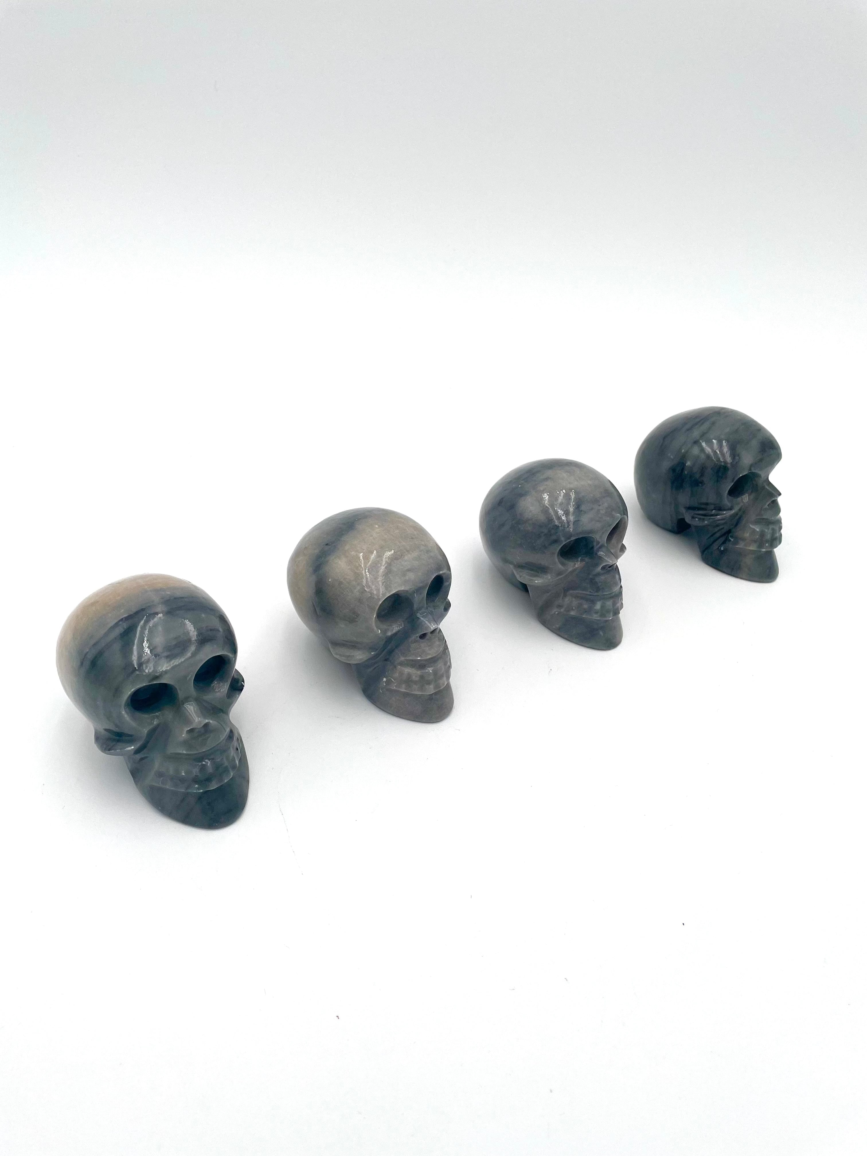 Mexoul Marble skull (S)