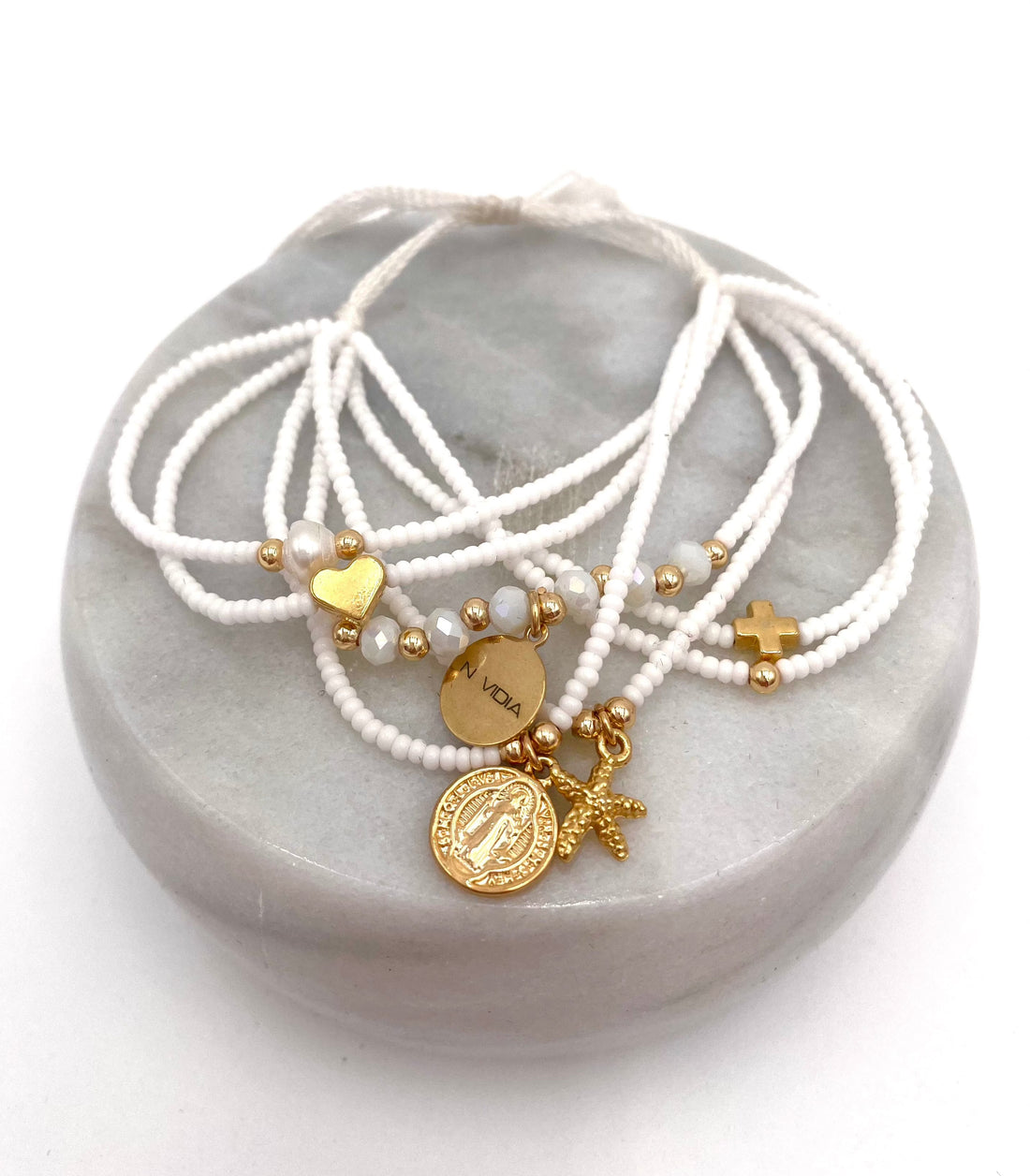 Mexoul White Handmade beaded 7 stran bracelet