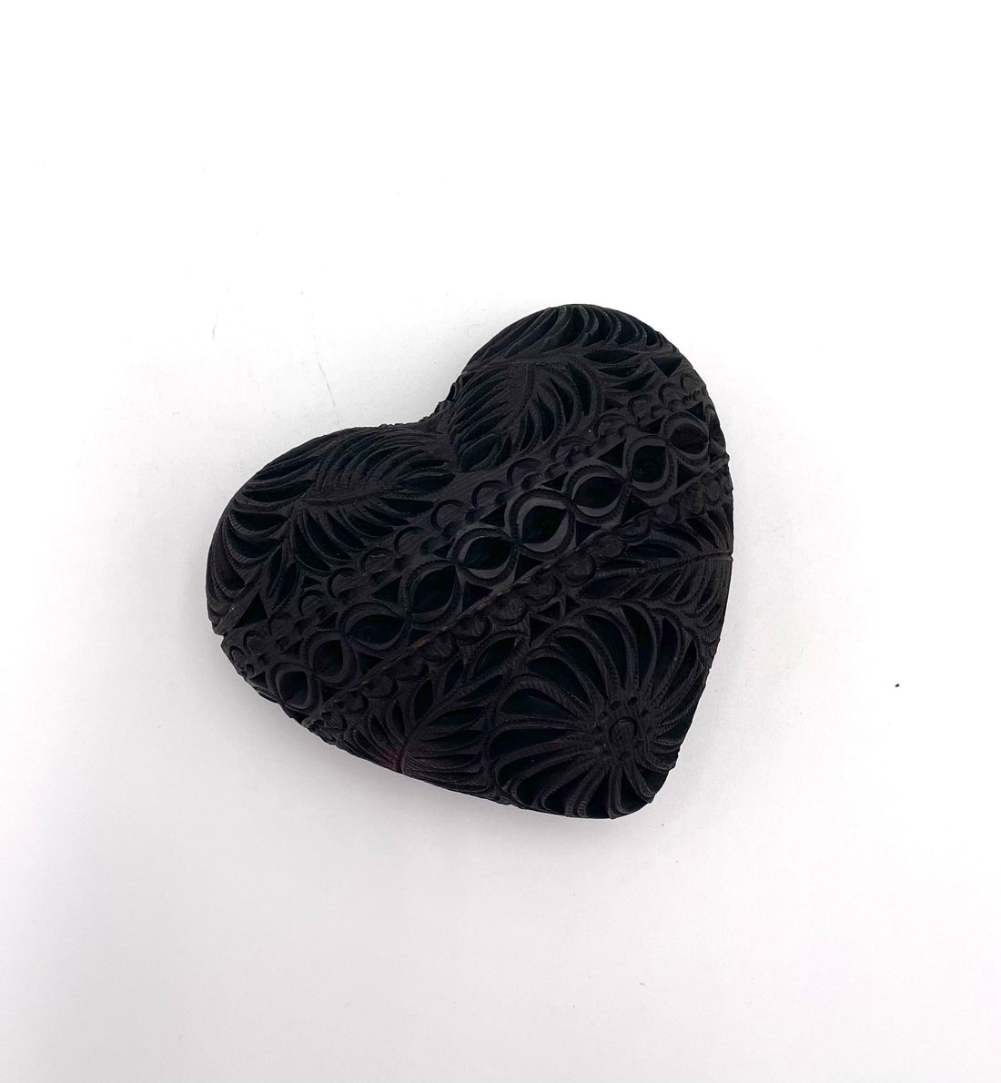 Mexoul Black clay  heart