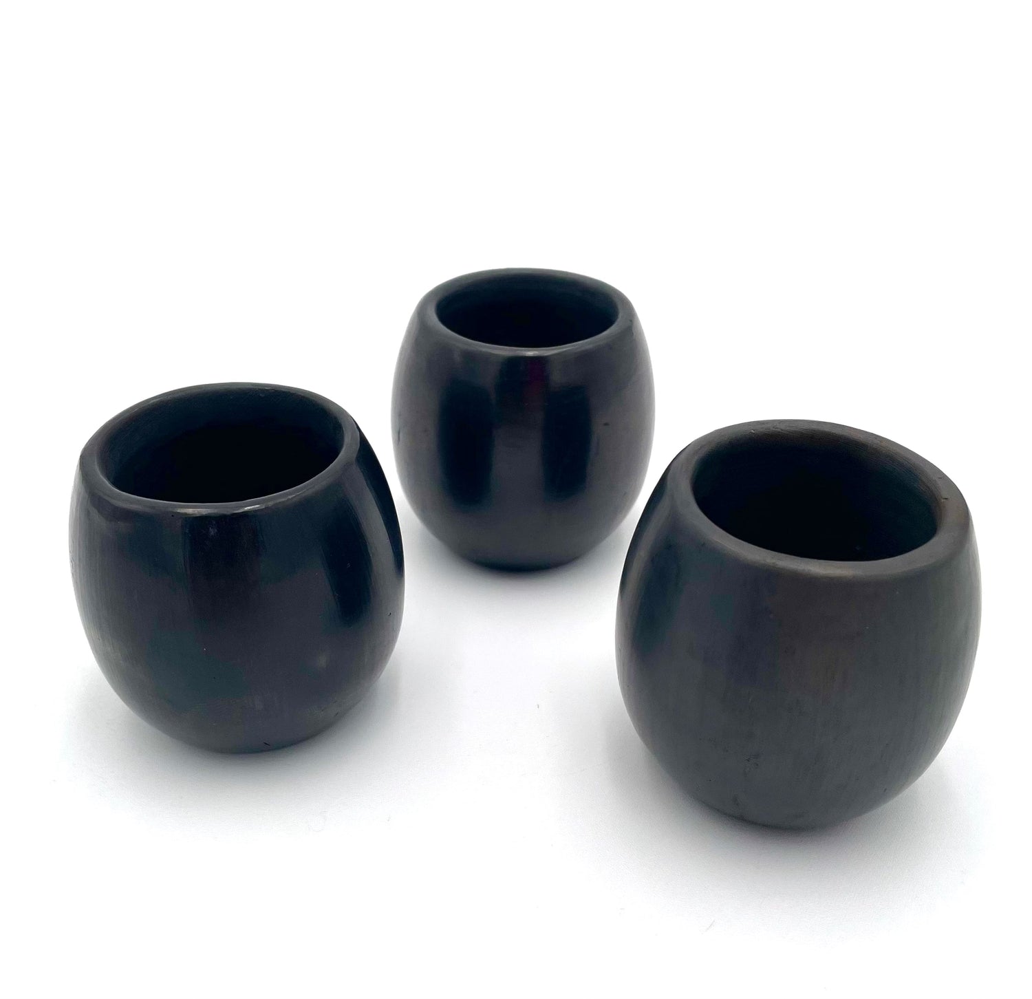 Mexoul Black clay shot cup