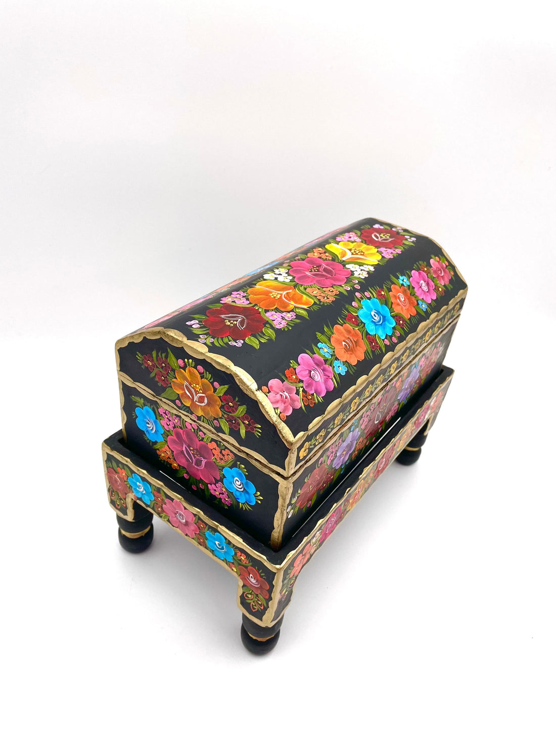 Mexoul Black wood trunk with flowers (M)