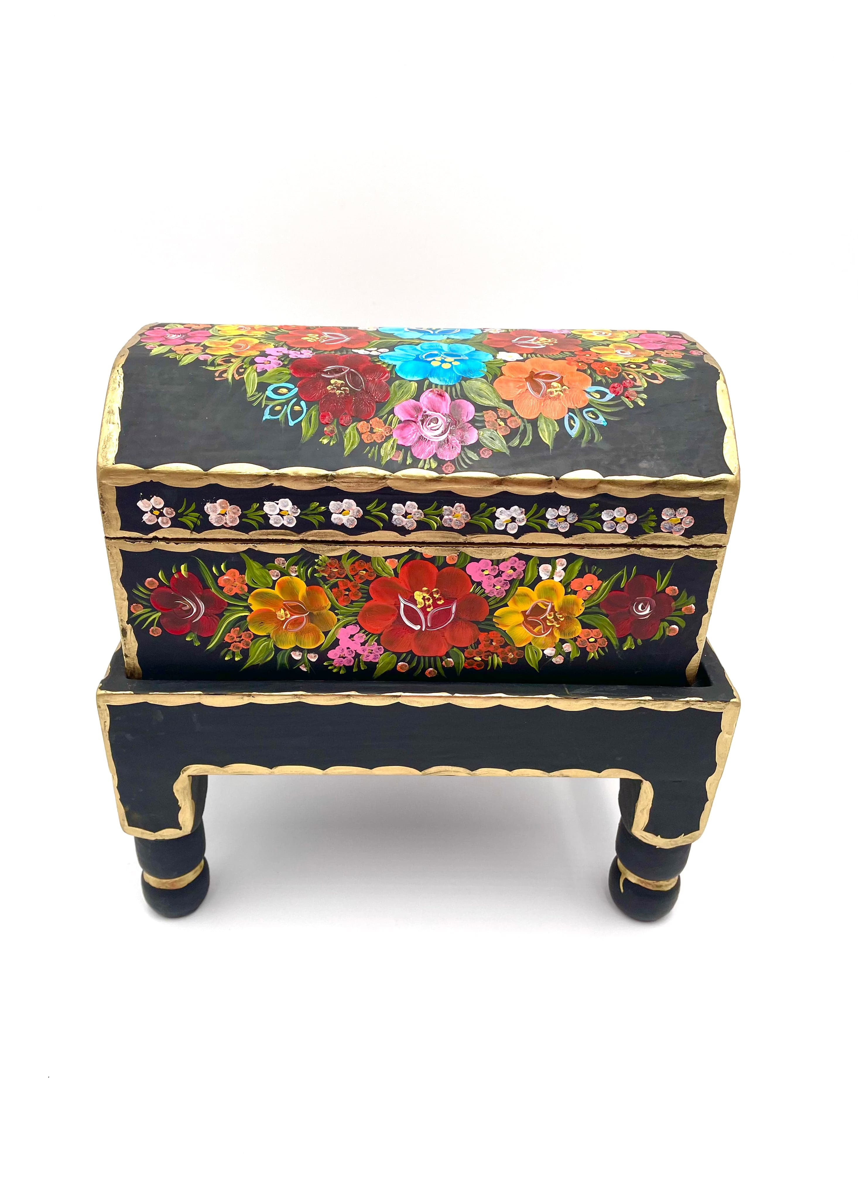 Mexoul Black wood trunk with flowers (S)