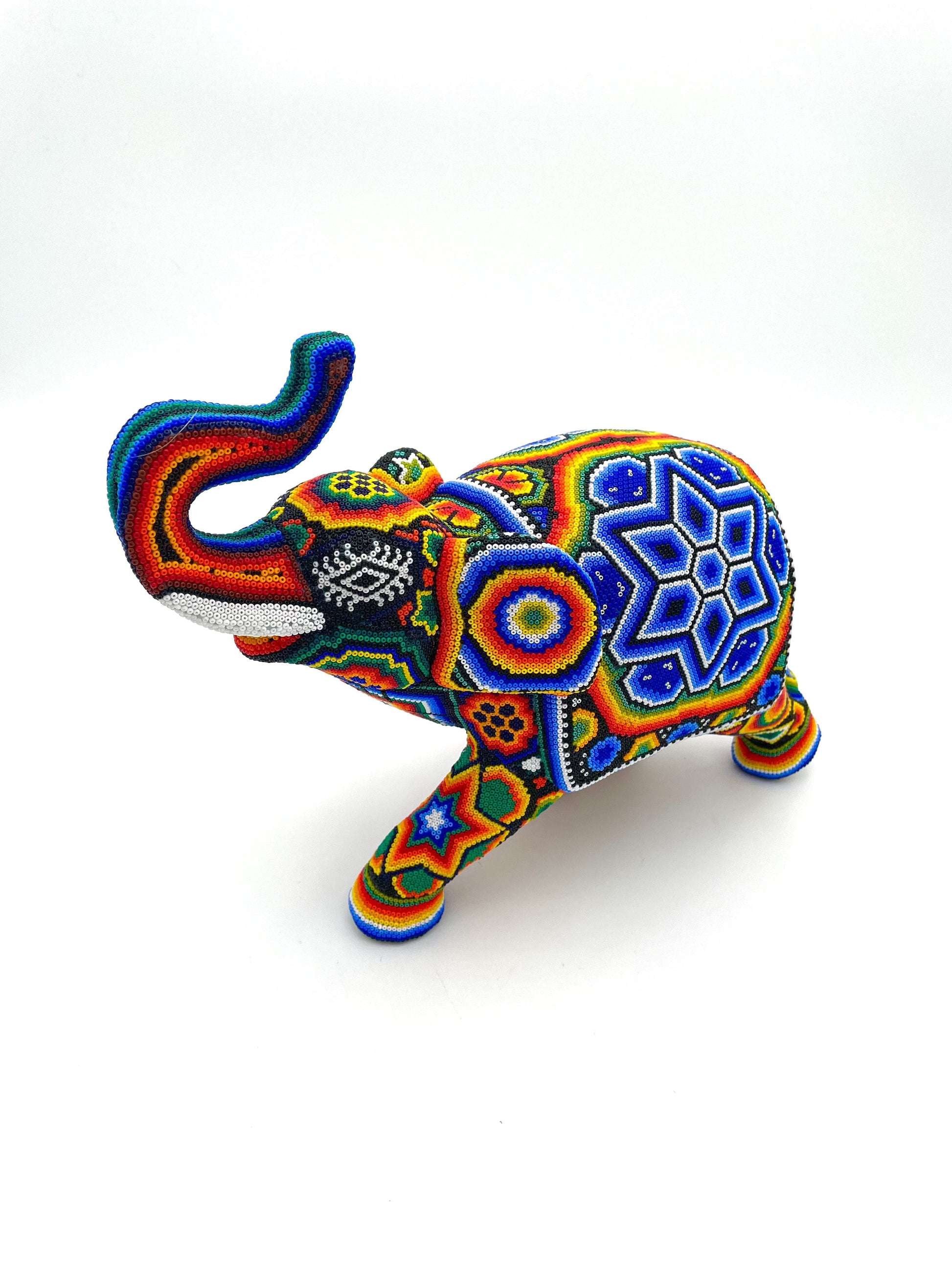 Mexoul BLUE FLOWER Huichol art elephant