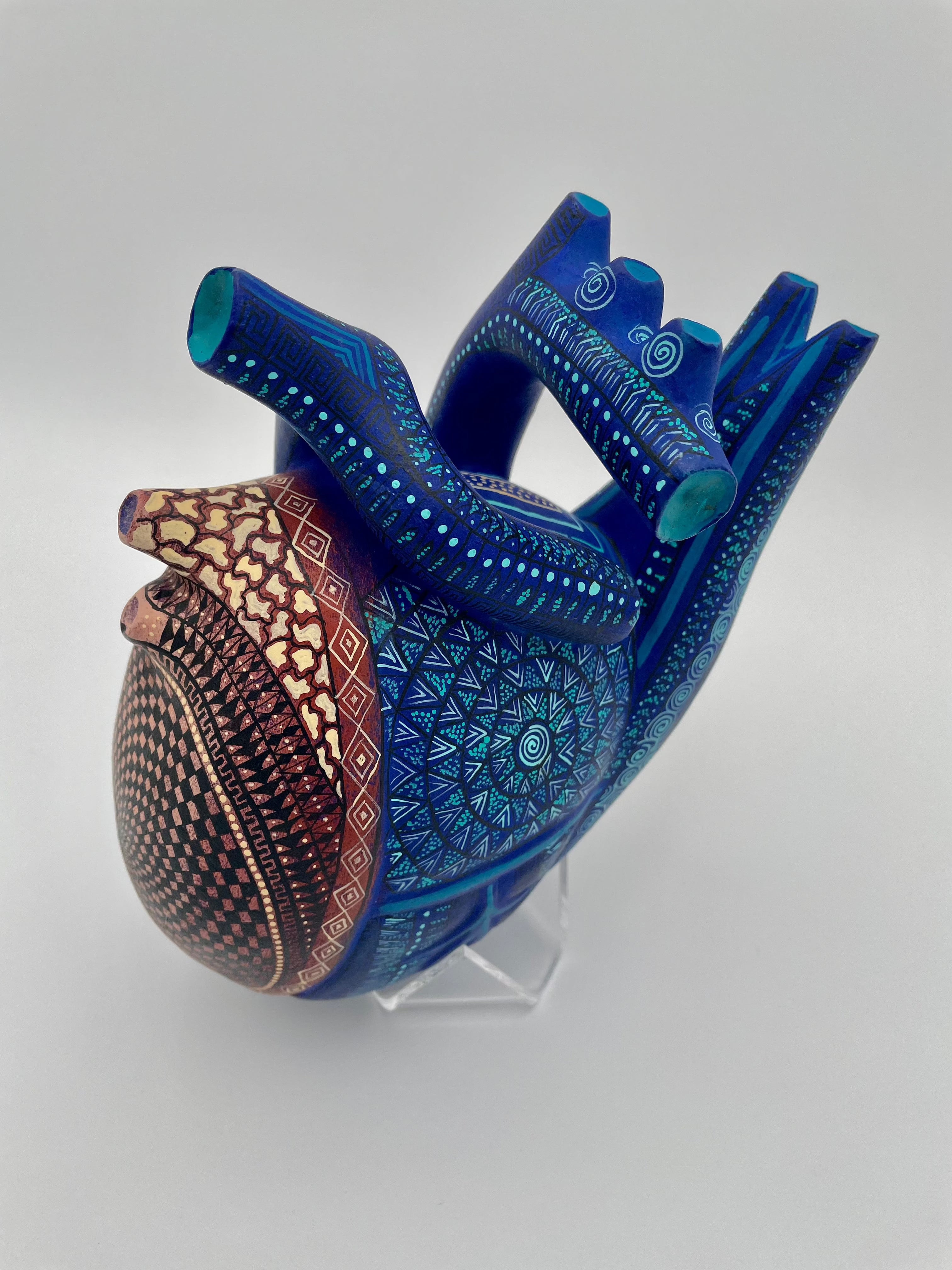 Mexoul Blue heart alebrije