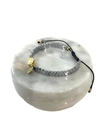 Mexoul Handmade bracelet with gray hematite stone with gold