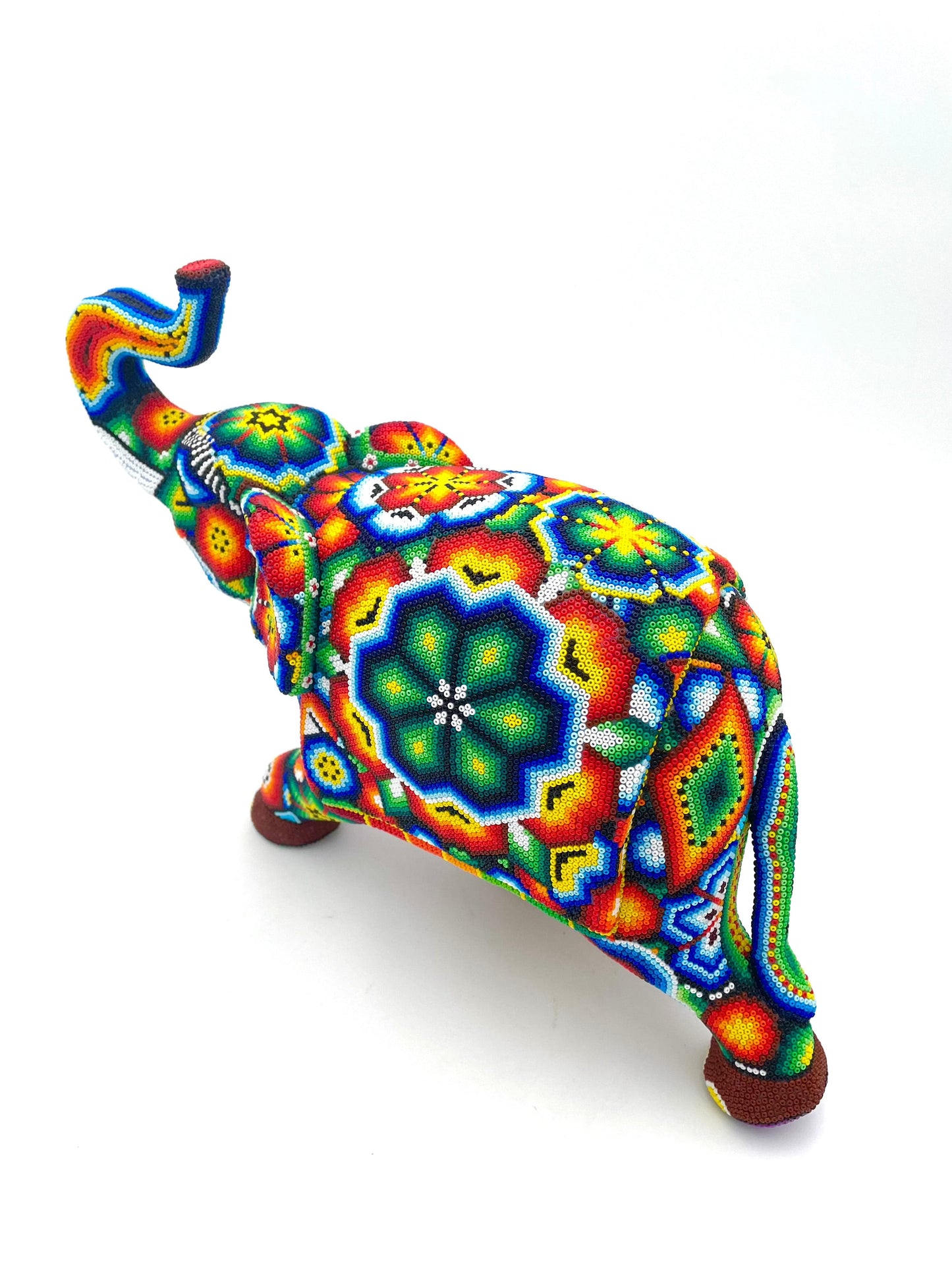 Mexoul Huichol art elephant