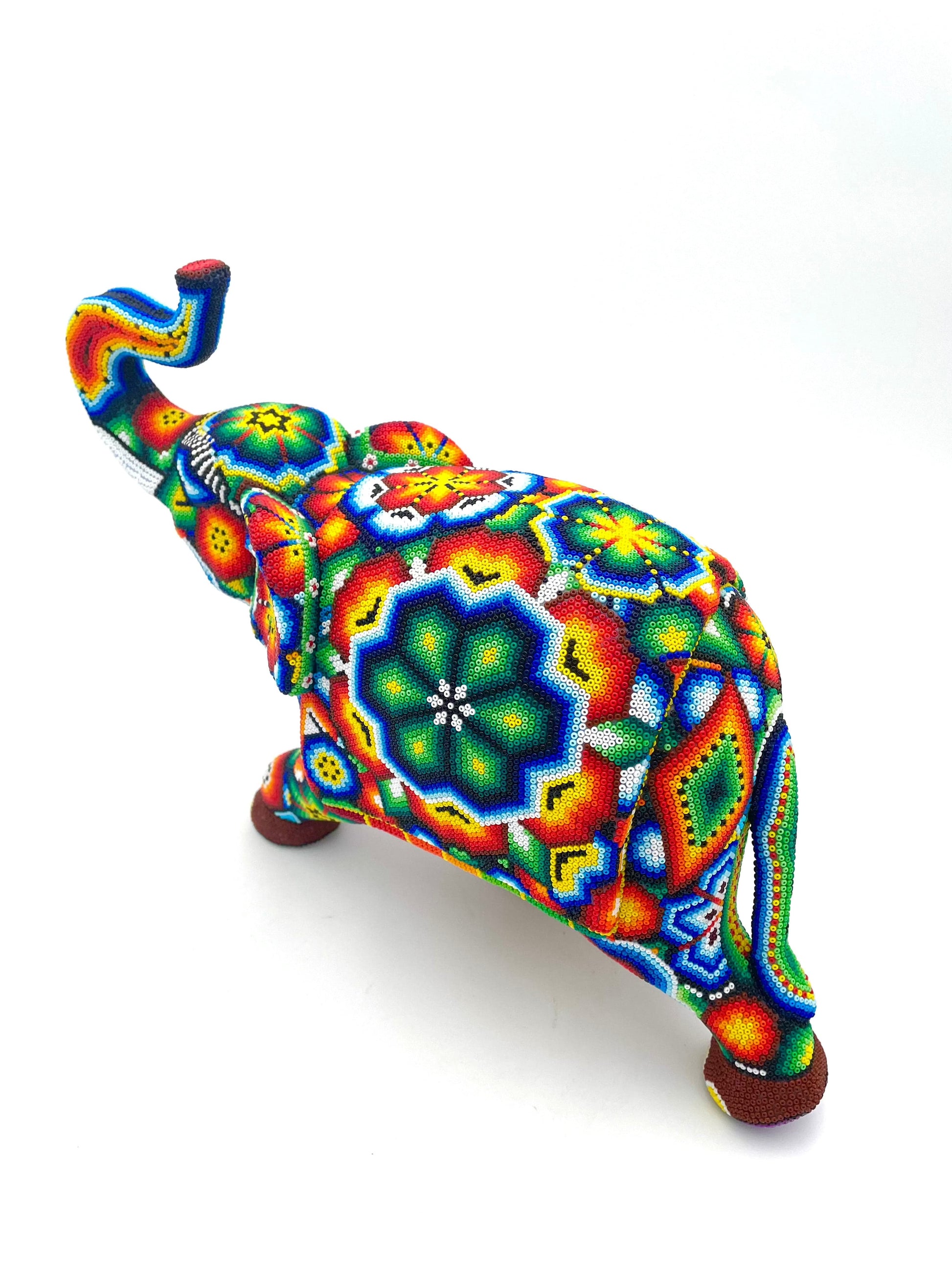 Mexoul Huichol art elephant