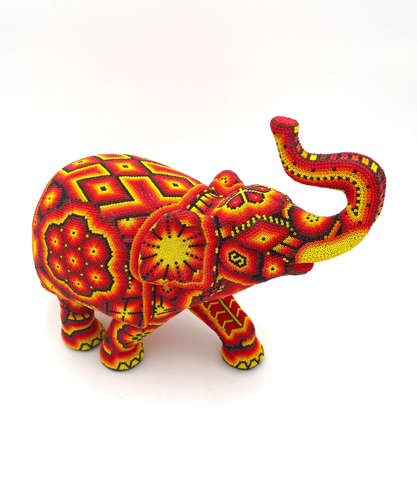 Mexoul Huichol art elephant