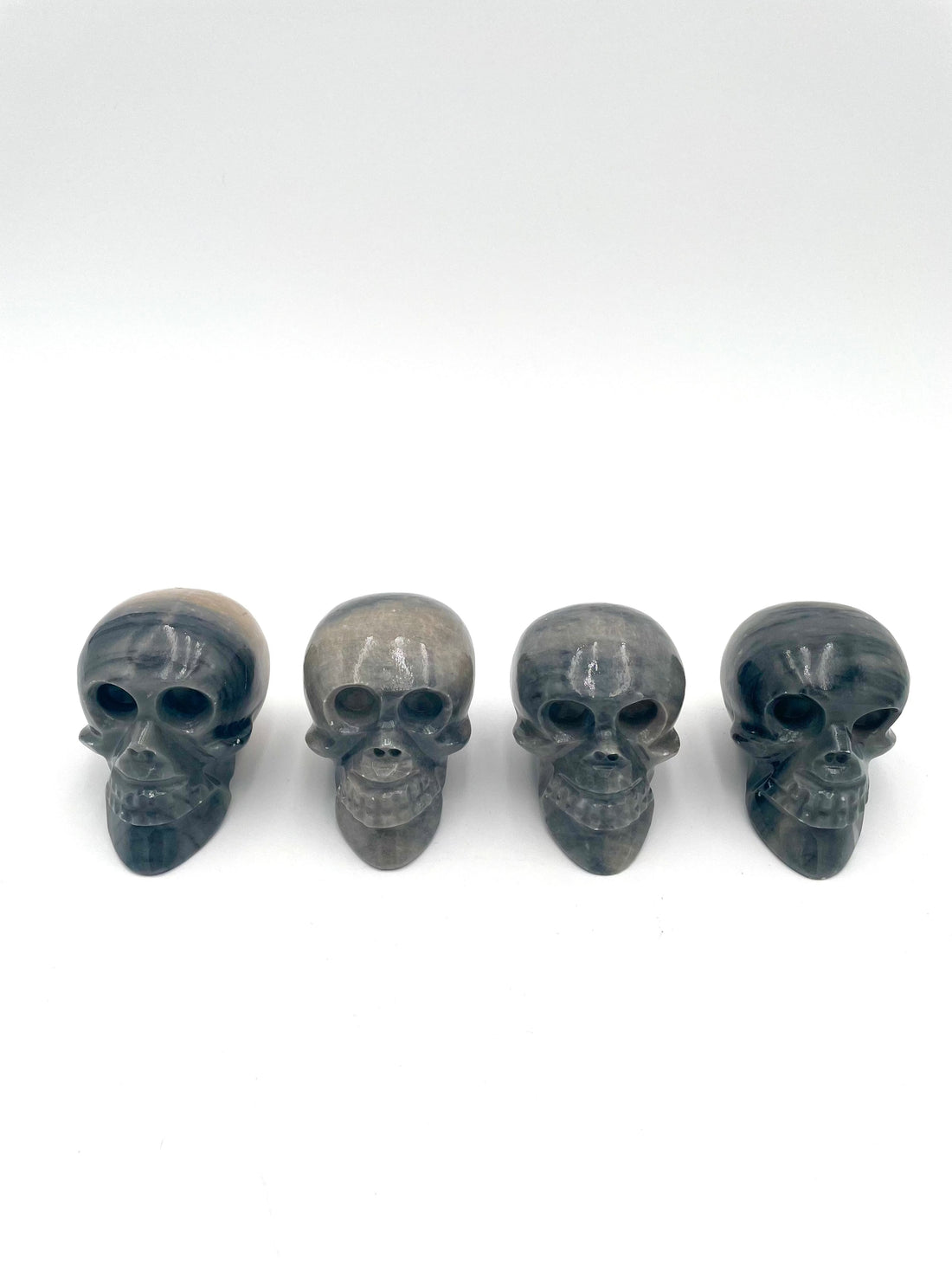 Mexoul Marble skull (S)
