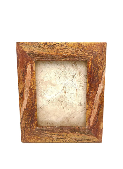Mexoul Vertical Brown Marble portrait holder (L)