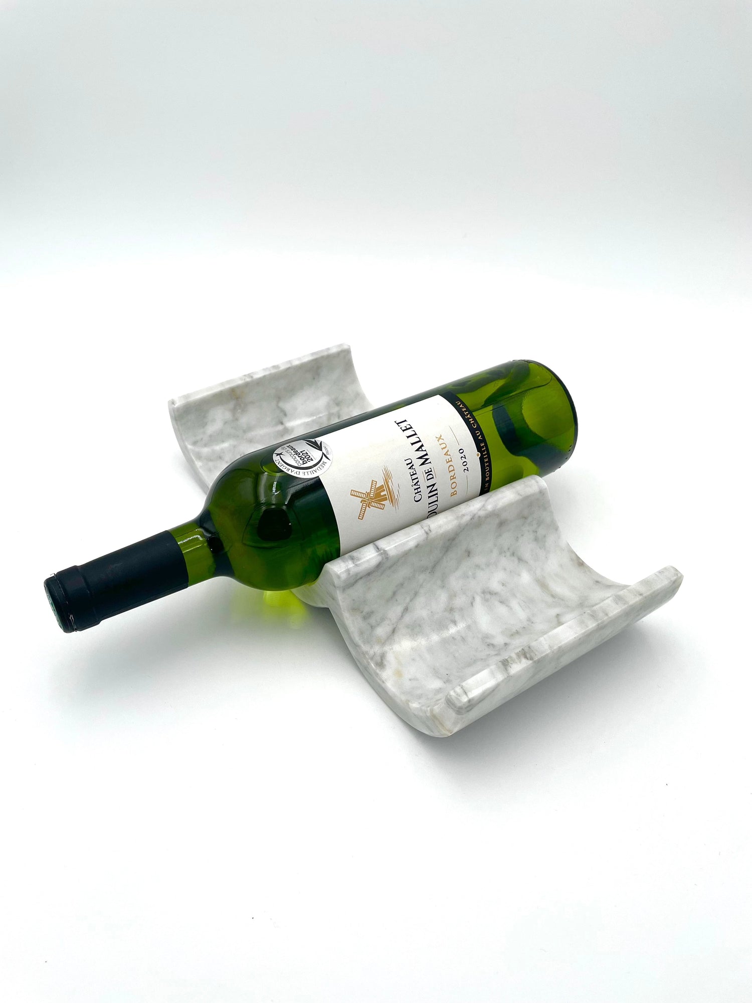 Mexoul White Marble curled bottle holder